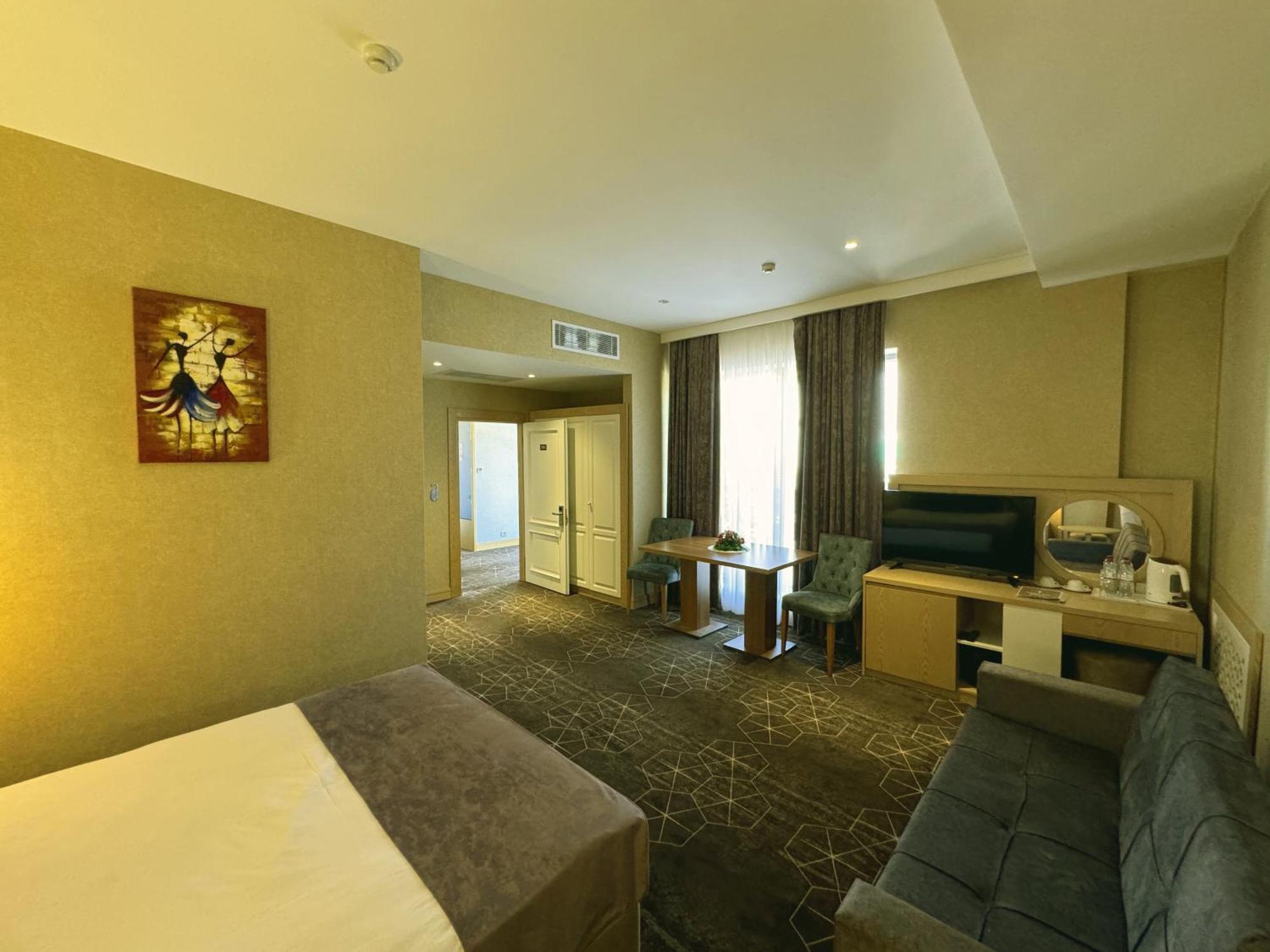 Regal Inn Badamdar Hotel باكو المظهر الخارجي الصورة